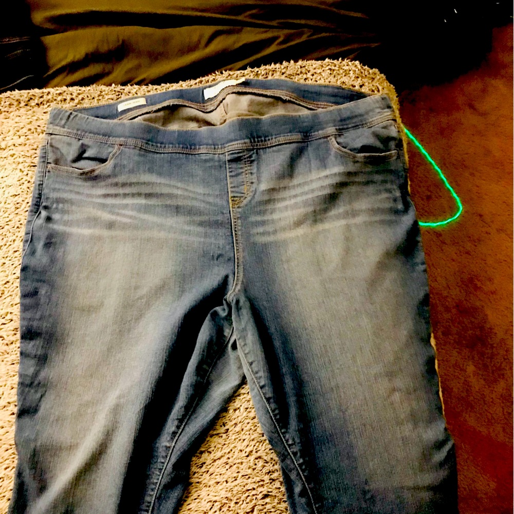 Denim cropped jeans